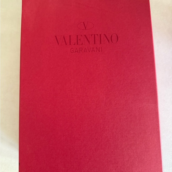 Valentino Black Leather Pointed-Toe Stiletto Pumps - Picture 9 of 9